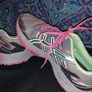 Women’s ASICS Gel-Venture 5 Tennis Shoes (Size 10)